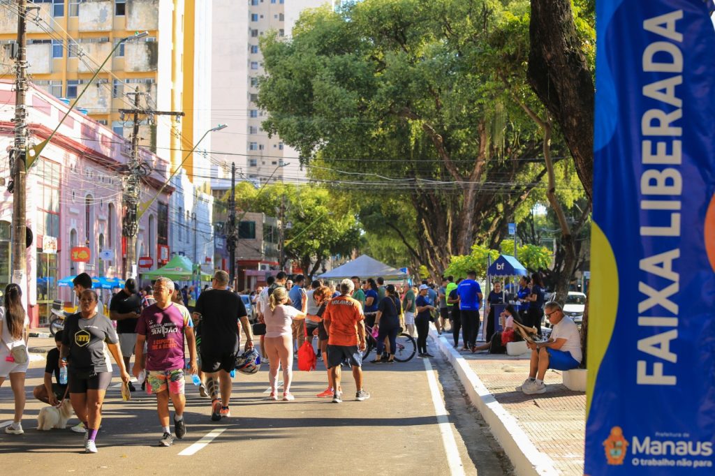 Manaus Avança com Ampliação de Espaços Esportivos e Lazer para a População Manaus Avança com Ampliação de Espaços Esportivos e Lazer para a População