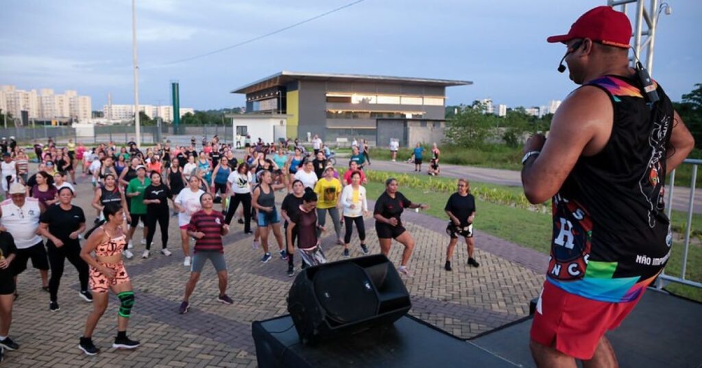 Manaus Inaugura Nova Faixa Liberada no Parque Mosaico para Esportes e Lazer Manaus Inaugura Nova Faixa Liberada no Parque Mosaico para Esportes e Lazer