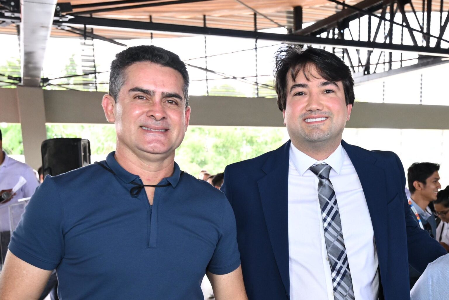 Manaus: Prefeitura Autoriza R$ 10,8 Milhões para Festas e Eventos em 72 Horas Manaus: Prefeitura Autoriza R$ 10,8 Milhões para Festas e Eventos em 72 Horas