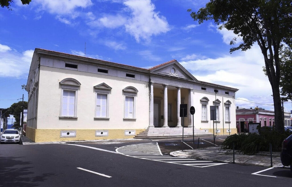 Museu da Cidade de Manaus Lança Exposição Internacional de Jacques Menassa em 2026 Museu da Cidade de Manaus Lança Exposição Internacional de Jacques Menassa em 2026