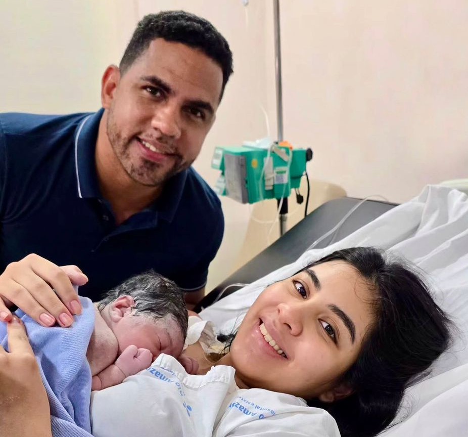 Primeiro Bebê de 2026 Nasce em Manaus Três Minutos Após a Virada do Ano Primeiro Bebê de 2026 Nasce em Manaus Três Minutos Após a Virada do Ano