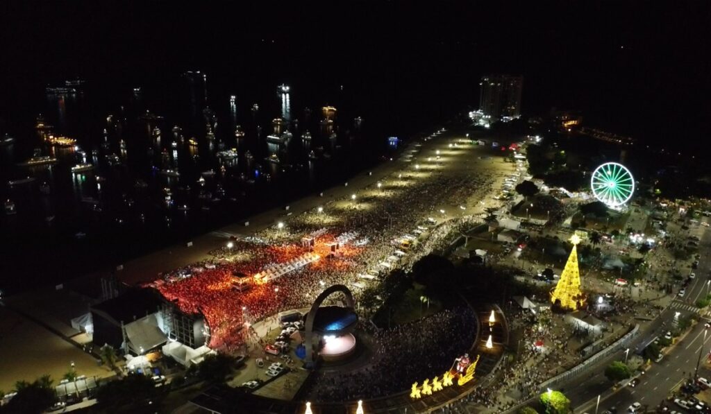 Réveillon 2026: Celebrações e Show de Fogos na Ponta Negra de Manaus Réveillon 2026: Celebrações e Show de Fogos na Ponta Negra de Manaus