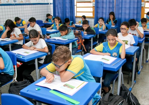Transferência Escolar em Manaus: Prazo Até Quinta-Feira para Solicitações Transferência Escolar em Manaus: Prazo Até Quinta-Feira para Solicitações