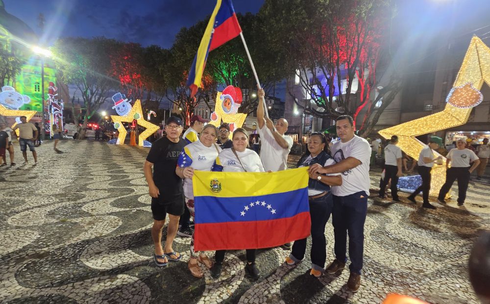Venezuelanos em Manaus: Luta e Esperança Após 26 Anos de Sofrimento Venezuelanos em Manaus: Luta e Esperança Após 26 Anos de Sofrimento