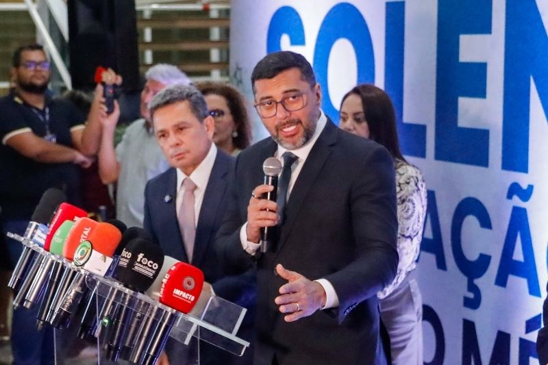 Wilson Lima Prefere Focar em Obras ao invés de Palanque Eleitoral Wilson Lima Prefere Focar em Obras ao invés de Palanque Eleitoral