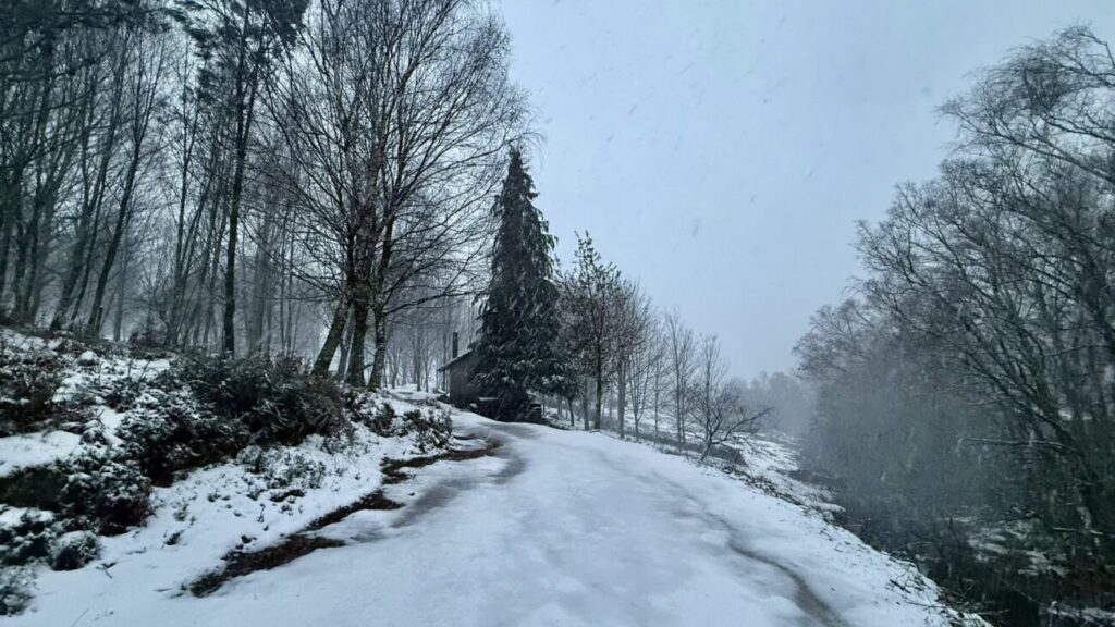 Braga e Viana do Castelo em alerta laranja: agitação marítima e neve à vista Braga e Viana do Castelo em alerta laranja: agitação marítima e neve à vista