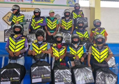 Detran-AM Fornece Kits de Segurança para Motofretistas de Manaquiri Detran-AM Fornece Kits de Segurança para Motofretistas de Manaquiri