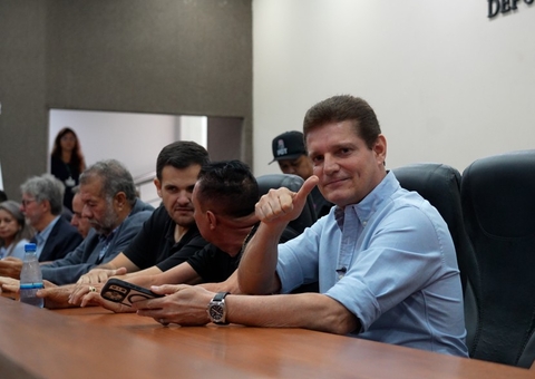 Prestígio Político: Presença de Cúpulas Nacionais no PDT Sinaliza Força de David Almeida Prestígio Político: Presença de Cúpulas Nacionais no PDT Sinaliza Força de David Almeida