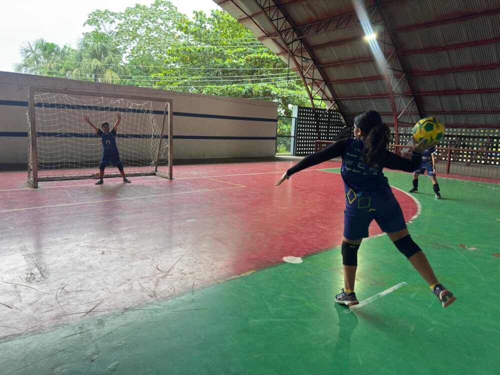 Sedel Oferece 40 Vagas para Aulas de Handebol na Vila Olímpica de Manaus Sedel Oferece 40 Vagas para Aulas de Handebol na Vila Olímpica de Manaus