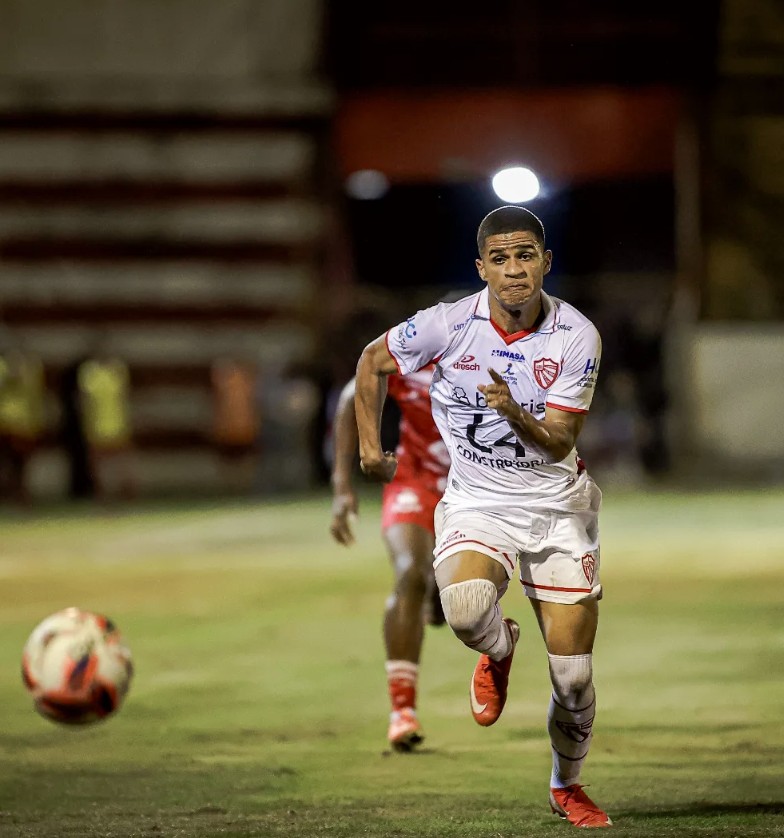 Amazonas Anuncia a Contratação do Atacante Victor Jesus, Ex-São Luiz-RS Amazonas Anuncia a Contratação do Atacante Victor Jesus, Ex-São Luiz-RS