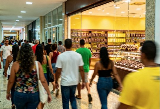 Comércio em Manaus: Horários de Funcionamento no Feriado de Sexta-Feira Santa Comércio em Manaus: Horários de Funcionamento no Feriado de Sexta-Feira Santa