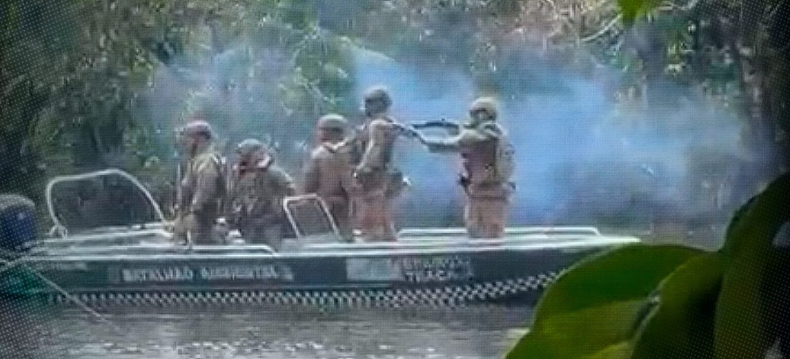 Conflito entre Garimpeiros e Polícia Federal no Rio Madeira: Ameaças e Tensão Conflito entre Garimpeiros e Polícia Federal no Rio Madeira: Ameaças e Tensão