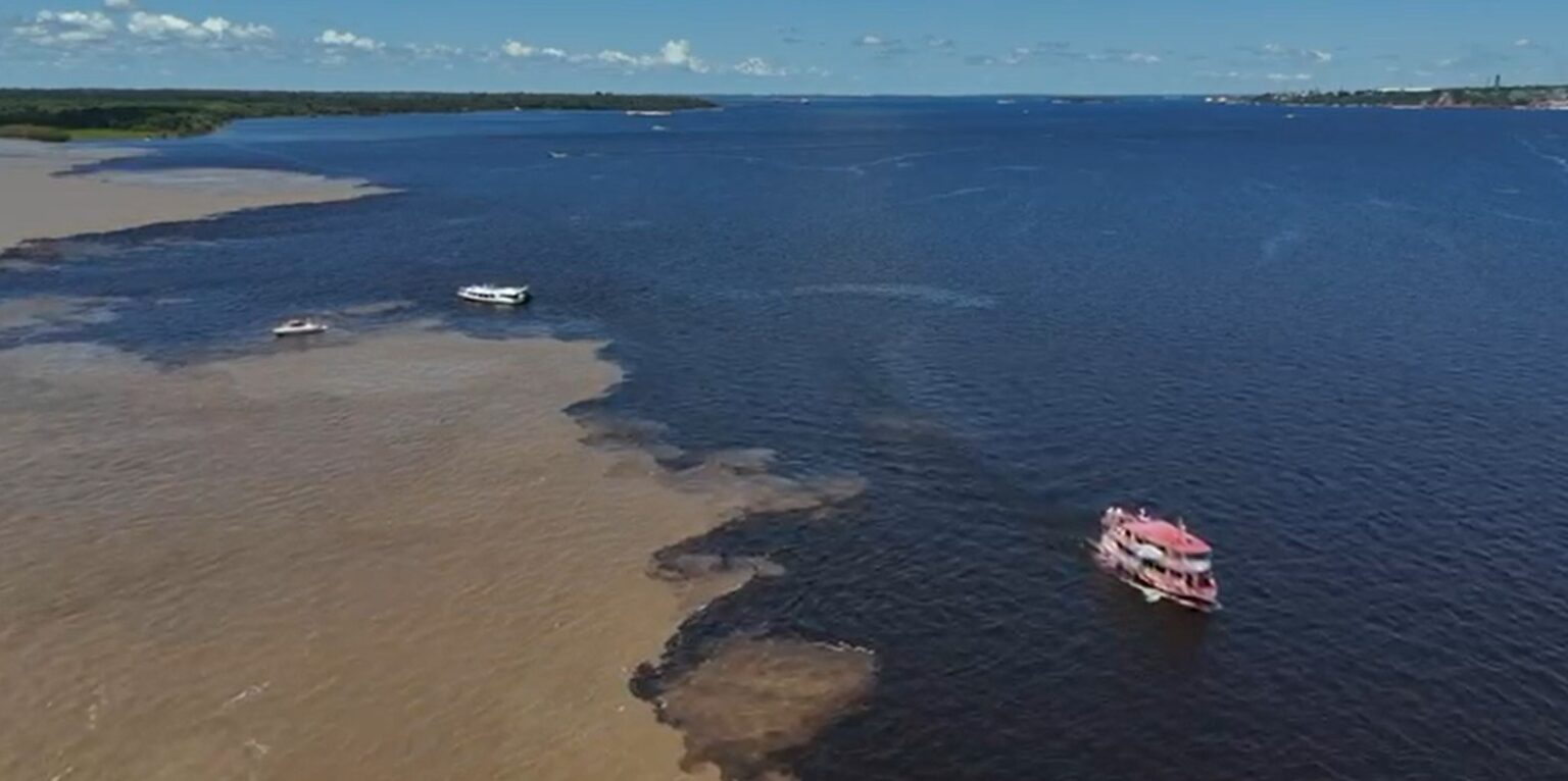 Dia Mundial da Água: Romaria nas Águas de Manaus Mobiliza a Sociedade pela Preservação Dia Mundial da Água: Romaria nas Águas de Manaus Mobiliza a Sociedade pela Preservação