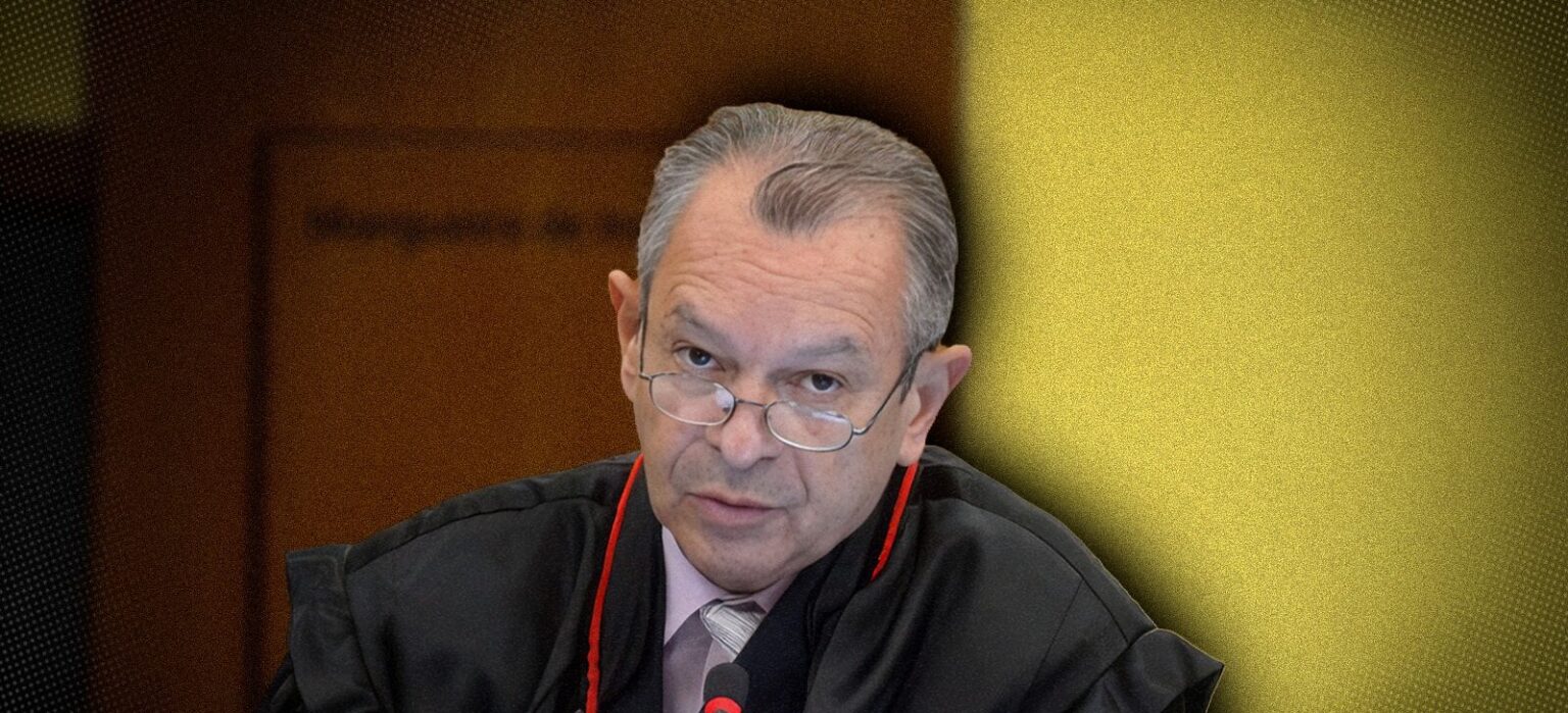 Ex-desembargador do AM, Rafael Romano, é condenado e tem prisão decretada por estupro Ex-desembargador do AM, Rafael Romano, é condenado e tem prisão decretada por estupro