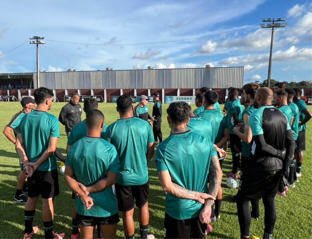 Figueirense Leva Reforços a Manaus para Desafio na Copa do Brasil Figueirense Leva Reforços a Manaus para Desafio na Copa do Brasil