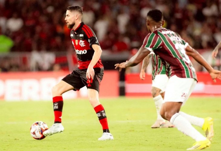 Flamengo é Tri-Campeão Carioca Após Vitória nos Pênaltis Flamengo é Tri-Campeão Carioca Após Vitória nos Pênaltis