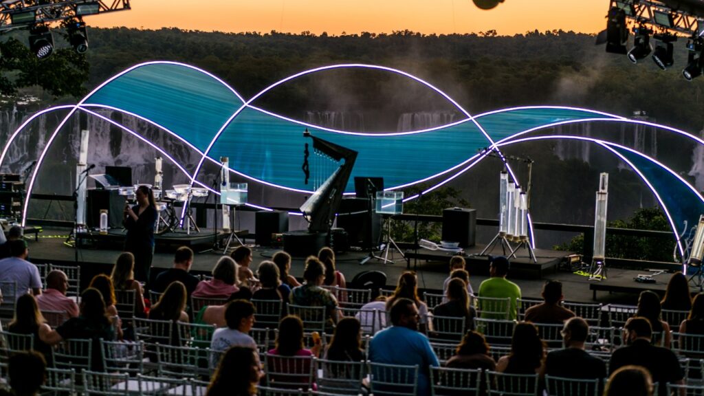 Foz do Iguaçu: Um Destino Ideal para Eventos e Turismo Foz do Iguaçu: Um Destino Ideal para Eventos e Turismo