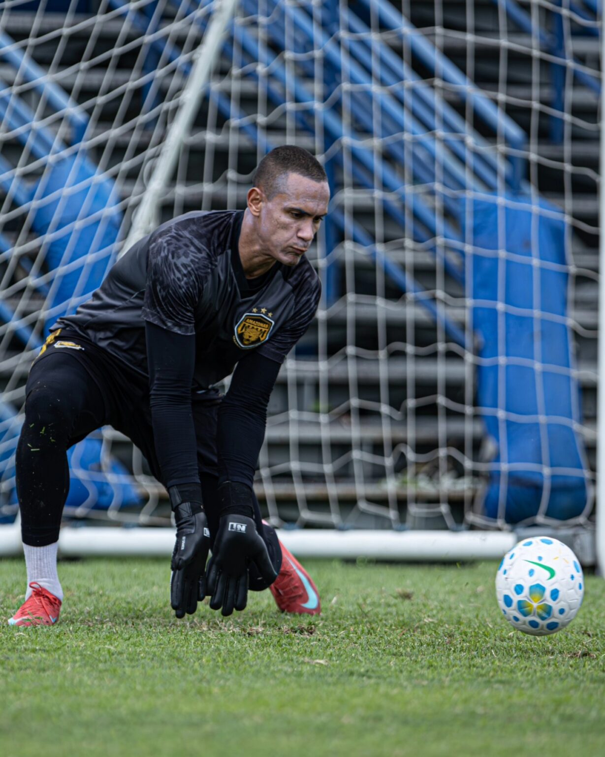 Goleiro Renan Reflete sobre Encontro com o Nacional: "Cada Jogo é uma História"