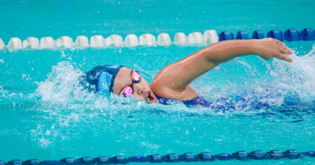 Jovem Talento da Natação: Bia de Jesus, a Atleta Mirim de Manaus que Lidera o Ranking Nacional Jovem Talento da Natação: Bia de Jesus, a Atleta Mirim de Manaus que Lidera o Ranking Nacional