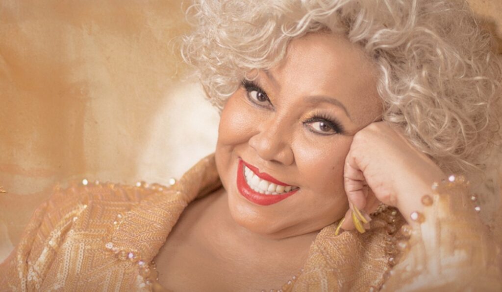 Alcione Leva Sucessos a Manaus no Feriado de 1º de Maio Alcione Leva Sucessos a Manaus no Feriado de 1º de Maio
