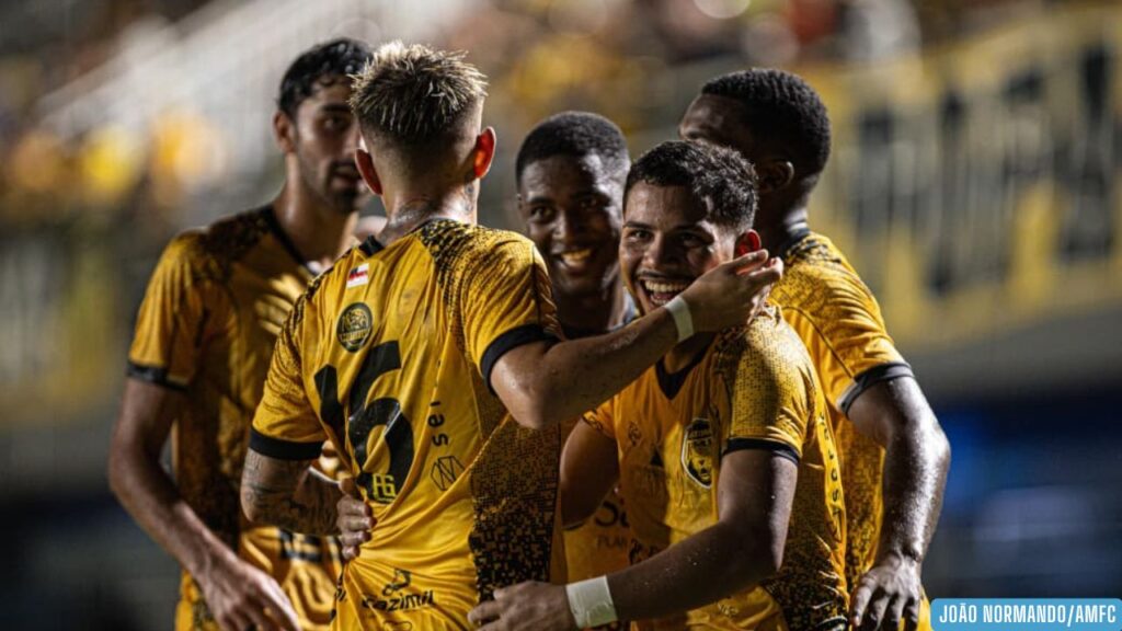 Amazonas FC Necessita de Vitória e Torcida para Avançar na Copa Norte Amazonas FC Necessita de Vitória e Torcida para Avançar na Copa Norte