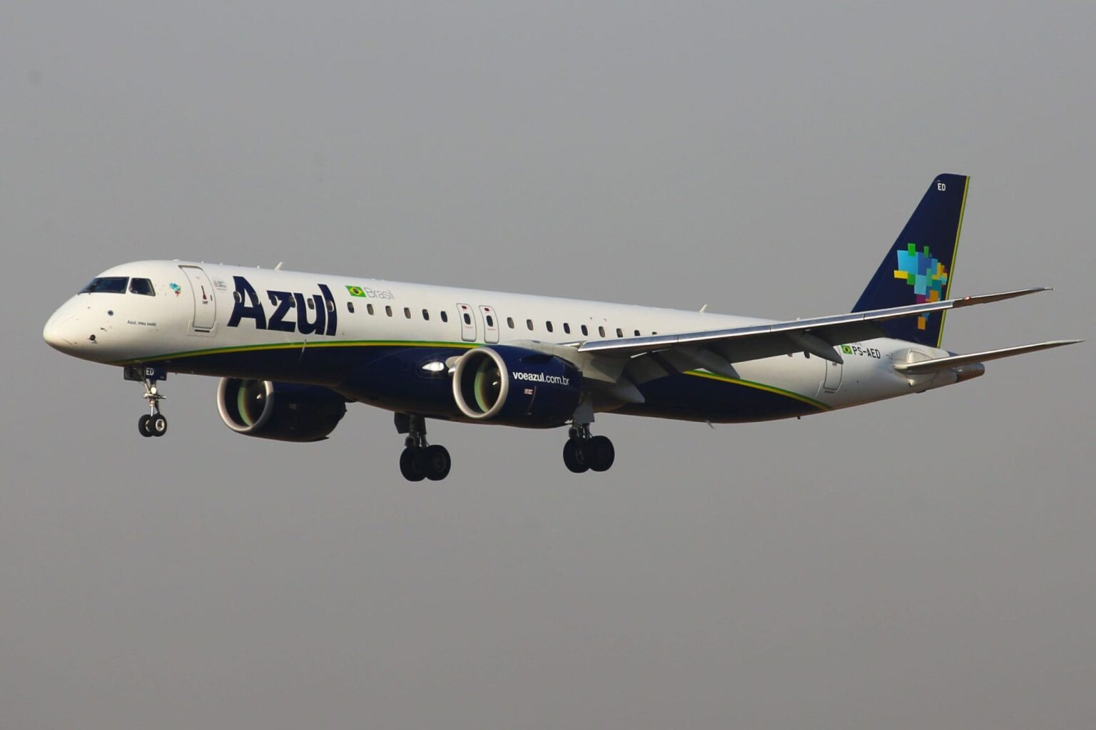 Azul mantém 950 voos mensais no Amazonas e comemora 17 anos em Manaus