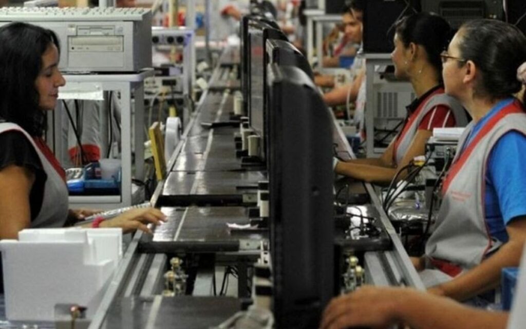 Copa do Mundo Estimula Produção de TVs e Gera Empregos no Polo Industrial de Manaus