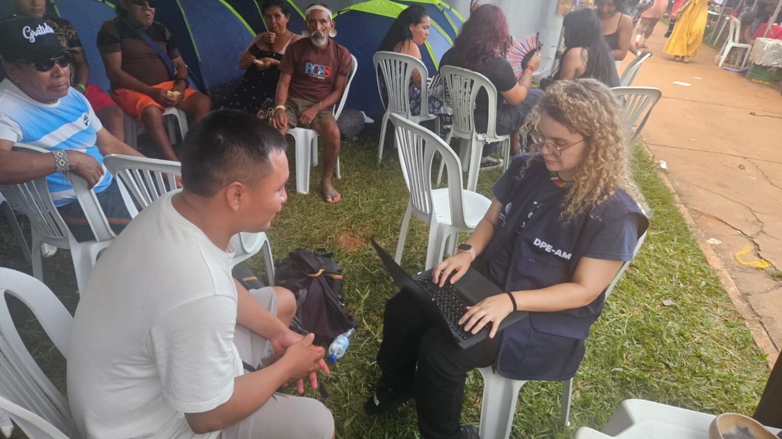 Defensoria Pública do Amazonas no Acampamento Terra Livre: Compromisso com os Povos Indígenas Defensoria Pública do Amazonas no Acampamento Terra Livre: Compromisso com os Povos Indígenas