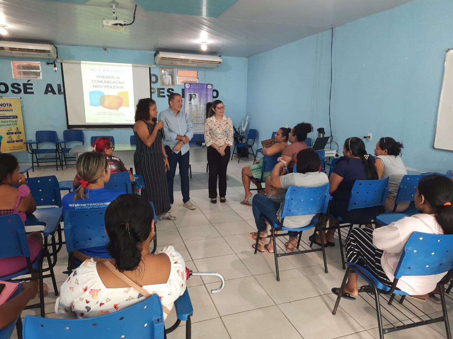 Escola em Paz: Palestra em Manaus Fortalece Laços Entre Famílias e Escola Escola em Paz: Palestra em Manaus Fortalece Laços Entre Famílias e Escola