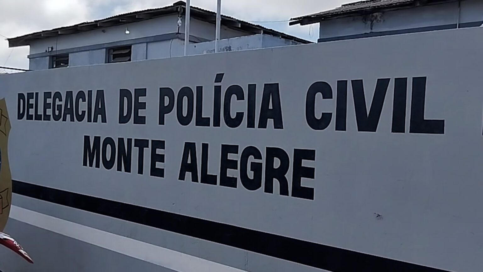 Homem é preso em Monte Alegre por assassinato de irmãos em Manaus Homem é preso em Monte Alegre por assassinato de irmãos em Manaus
