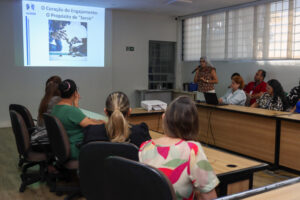 Liderança de Impacto: Servidores da Sedecti Participam de Palestra Inspiradora Liderança de Impacto: Servidores da Sedecti Participam de Palestra Inspiradora