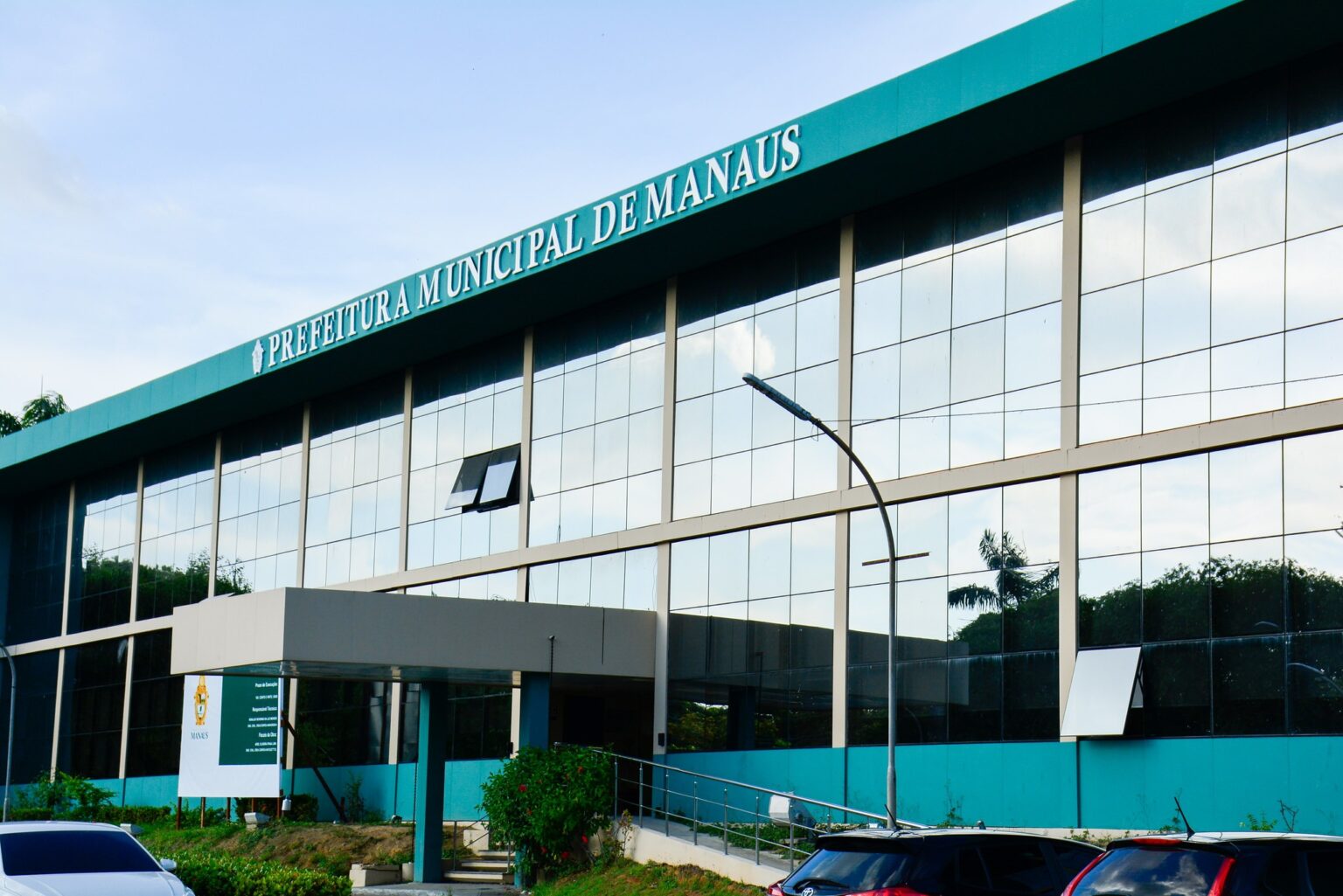 Manaus solicita autorização da União para empréstimo de R$ 620 milhões Manaus solicita autorização da União para empréstimo de R$ 620 milhões