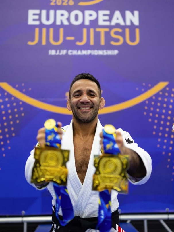 Omar Salum, Lenda do Jiu-Jitsu, Realiza Seminário em Manaus: “Os Detalhes Fazem a Diferença” Omar Salum, Lenda do Jiu-Jitsu, Realiza Seminário em Manaus: "Os Detalhes Fazem a Diferença"
