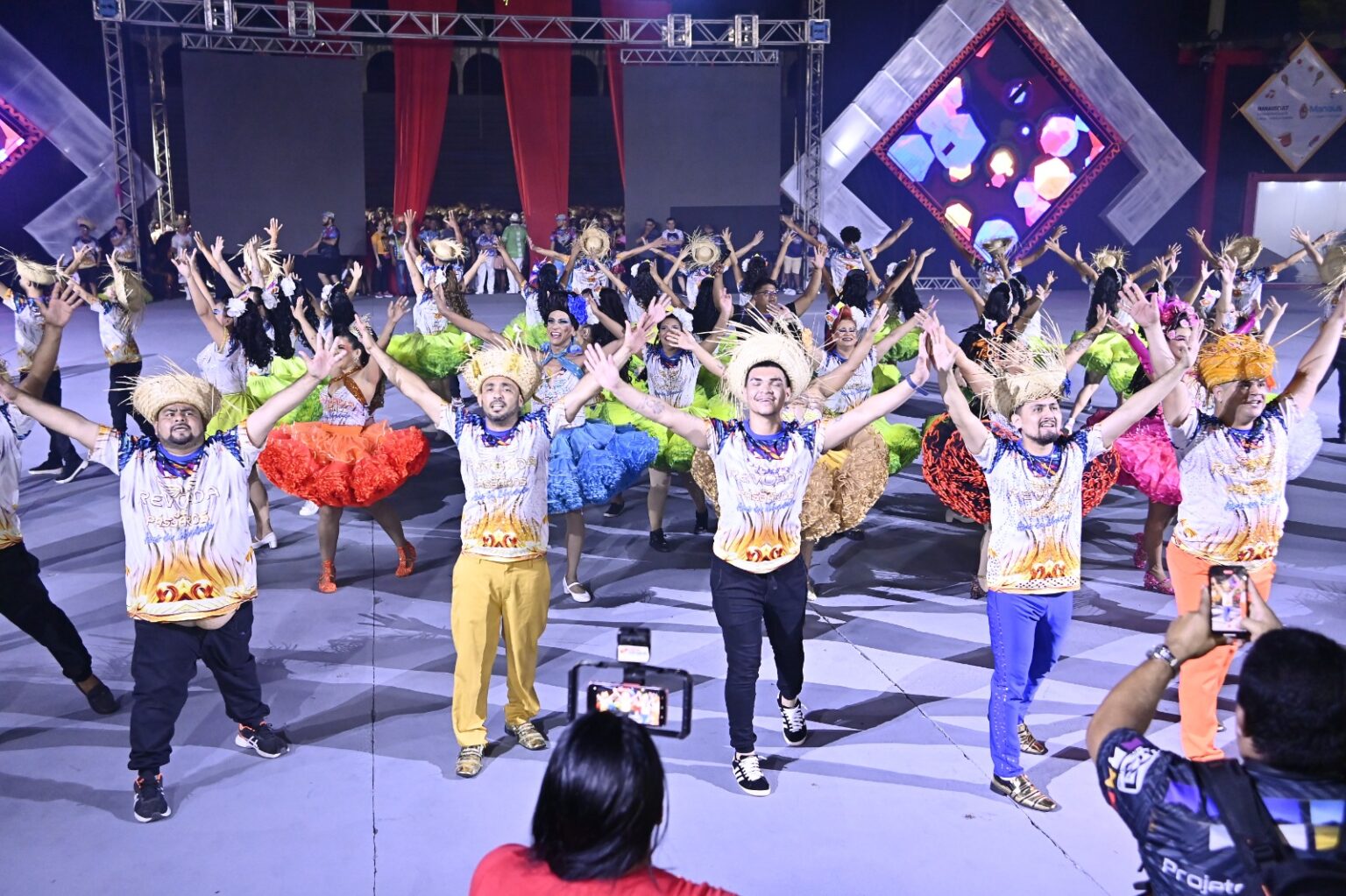 Prefeitura de Manaus Lança Edital do 68º Festival Folclórico do Amazonas Prefeitura de Manaus Lança Edital do 68º Festival Folclórico do Amazonas