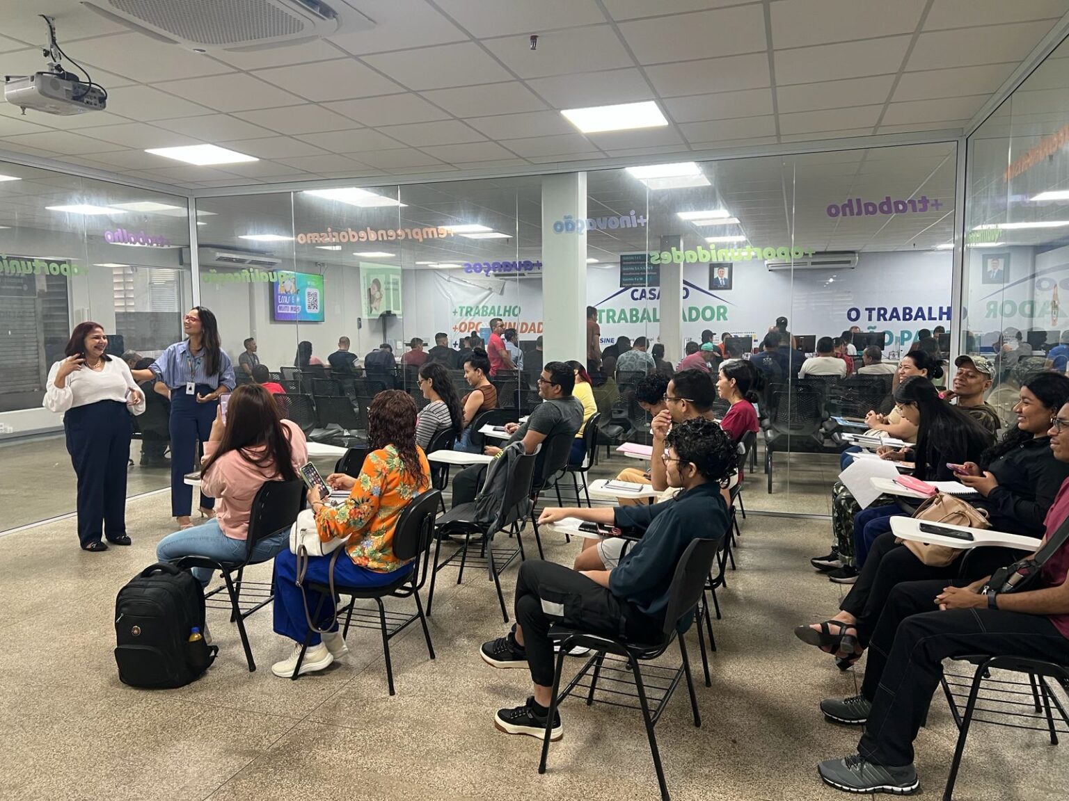 Prefeitura de Manaus Oferece 100 Vagas para Curso de Treinamento Básico Operacional Prefeitura de Manaus Oferece 100 Vagas para Curso de Treinamento Básico Operacional