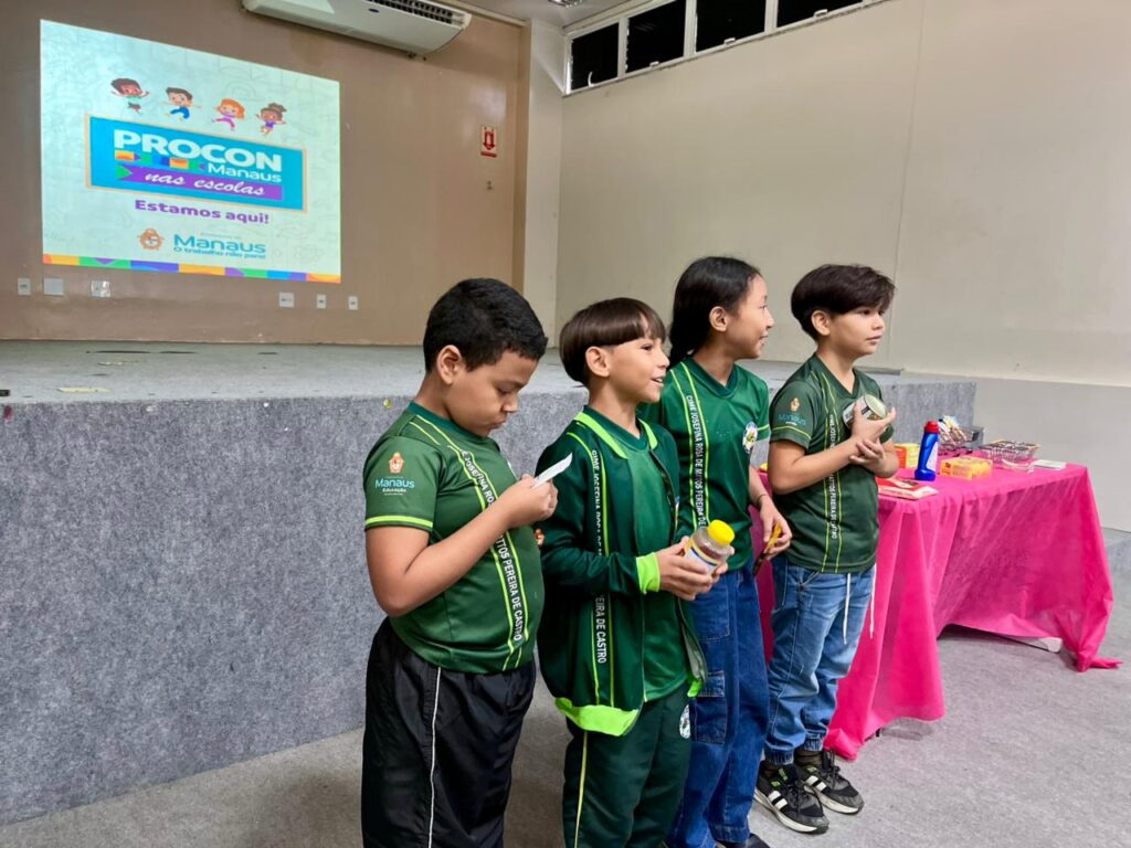 Procon Manaus nas Escolas: Capacitando Jovens Consumidores na Capital Procon Manaus nas Escolas: Capacitando Jovens Consumidores na Capital