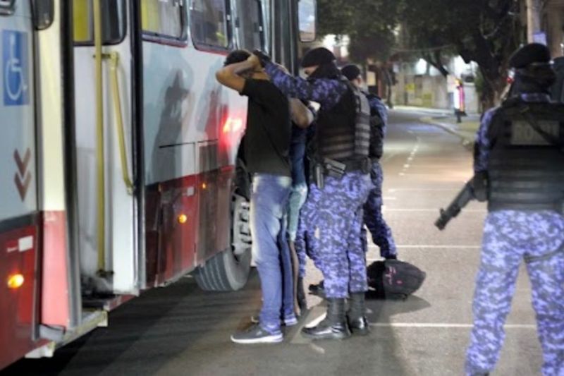 Redução de 73% nos Assaltos a Ônibus em Manaus no Primeiro Trimestre de 2026 Redução de 73% nos Assaltos a Ônibus em Manaus no Primeiro Trimestre de 2026