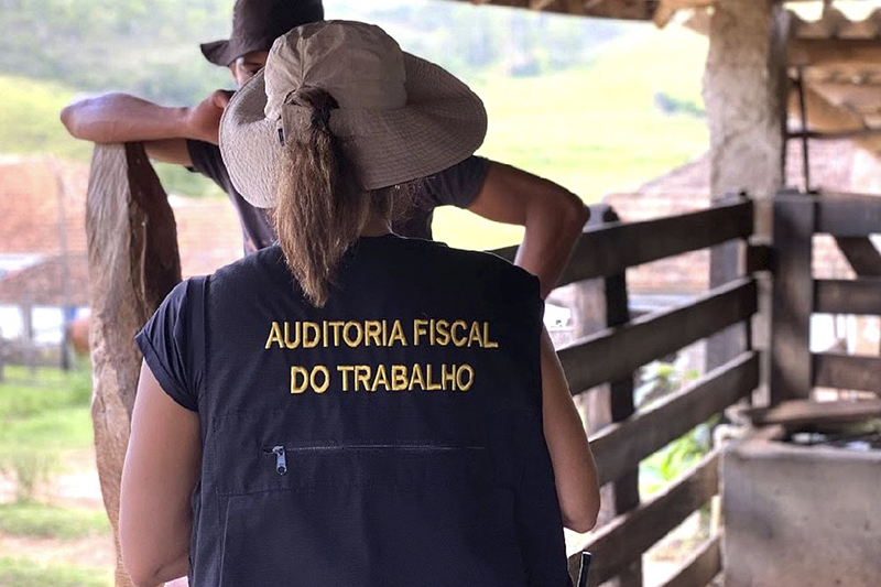 Trabalho Escravo: Dois Empregadores do Amazonas no Cadastro Federal Trabalho Escravo: Dois Empregadores do Amazonas no Cadastro Federal