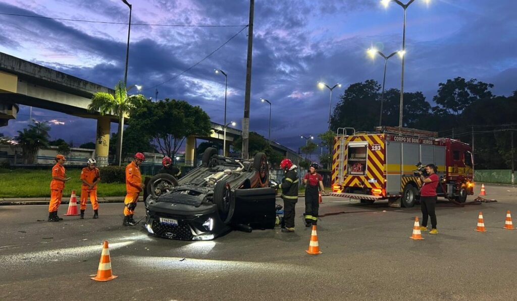 Tragédia em Manaus: Homem perde a vida em acidente de trânsito na zona Leste Tragédia em Manaus: Homem perde a vida em acidente de trânsito na zona Leste