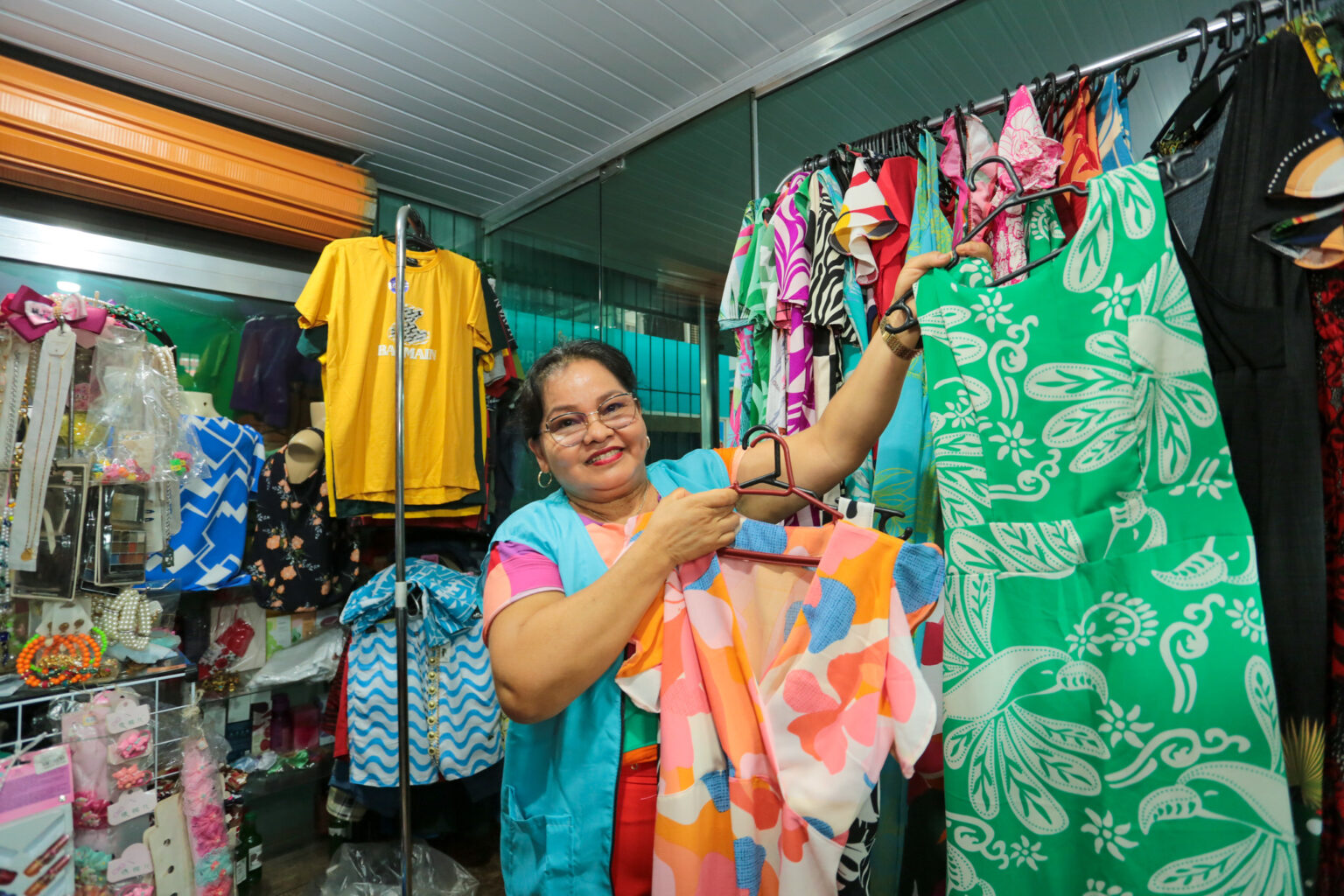 Bazar das Mães: Prefeitura de Manaus Incentiva Comércio Local Bazar das Mães: Prefeitura de Manaus Incentiva Comércio Local