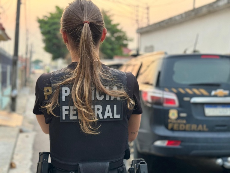 Foragido Internacional do Chile é Capturado em Manaus pela PF e PM/AM Foragido Internacional do Chile é Capturado em Manaus pela PF e PM/AM