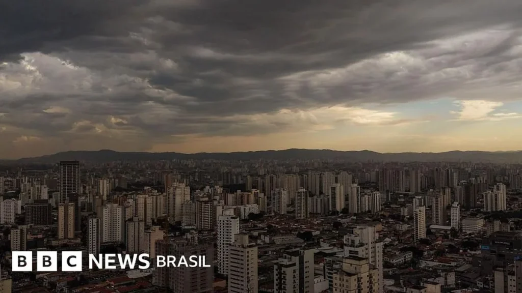 Ciclone-bomba no Brasil: Veja os 5 impactos que mudam o dia a dia no Sul e Sudeste