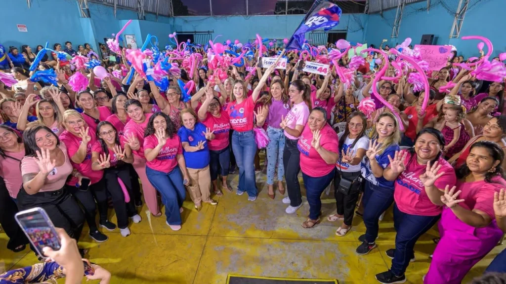 Thaisa Cidade mobiliza mulheres da Zona Leste em encontro do movimento ‘Mulheres com Cidade’ Thaisa Cidade mobiliza mulheres da Zona Leste em encontro do movimento ‘Mulheres com Cidade’