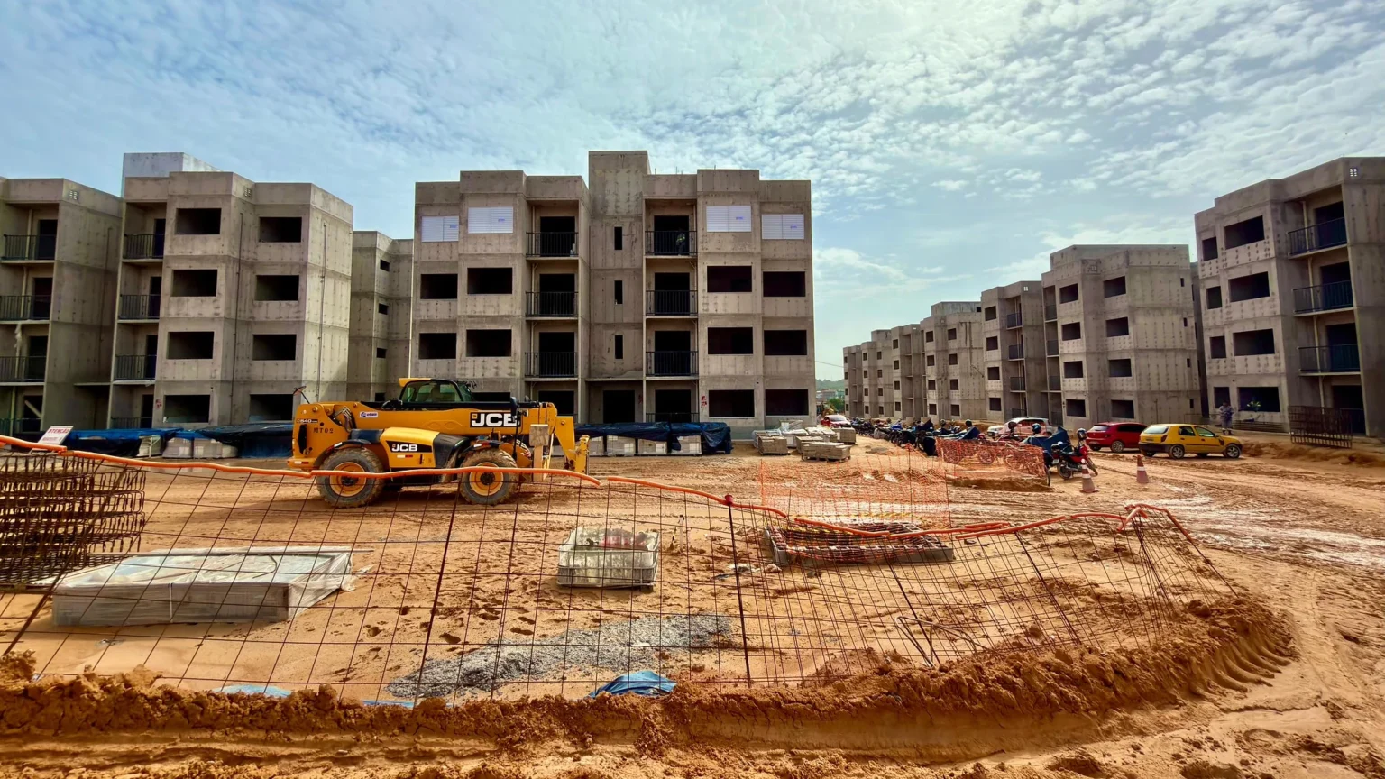 Prefeitura de Manaus Registra Crescimento Recorde na Emissão de Alvarás de Construção