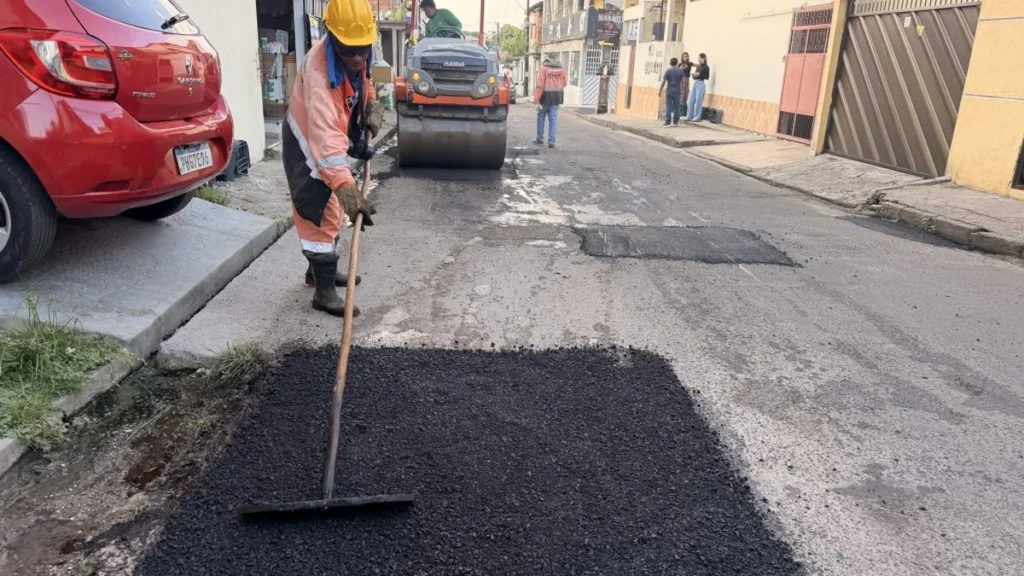 Prefeitura de Manaus recupera ruas no Nova Esperança e melhora mobilidade na zona Oeste