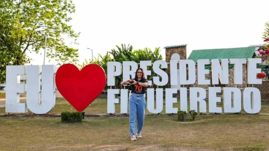 Presidente Figueiredo e o Turismo: Dra. Shádia destaca infraestrutura como chave para o crescimento Presidente Figueiredo e o Turismo: Dra. Shádia destaca infraestrutura como chave para o crescimento