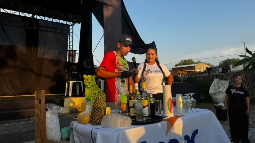 Semana de Turismo de Parintins destaca cultura e economia criativa em evento inovador Semana de Turismo de Parintins destaca cultura e economia criativa em evento inovador