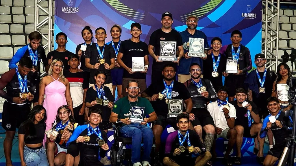 White House School domina Manaus Open de Jiu-Jítsu com duas conquistas por equipes