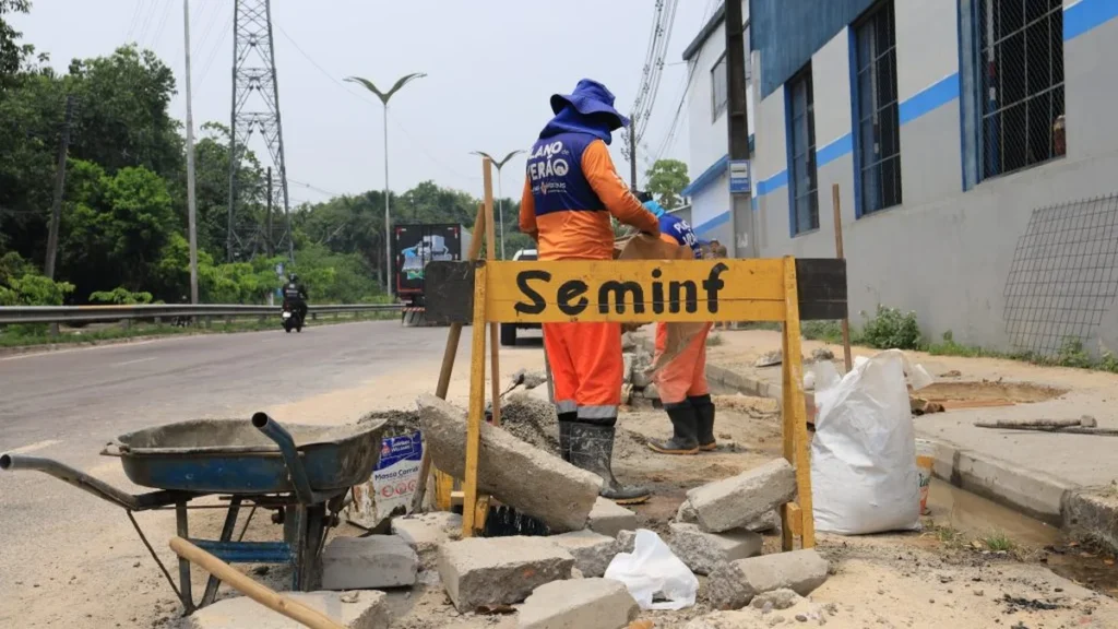Prefeitura de Manaus reforça segurança com reconstrução de caixa coletora na Zona Leste