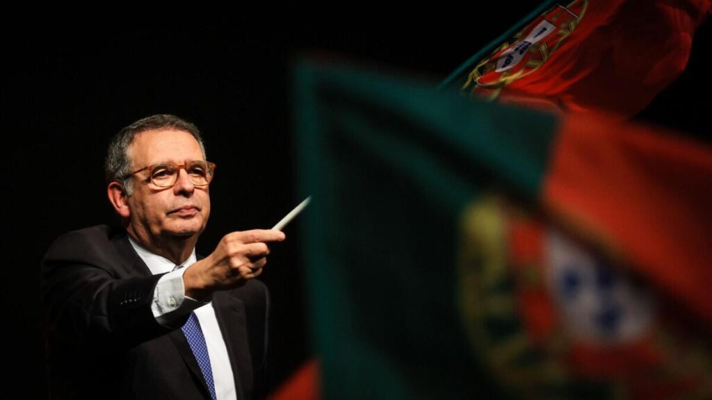 António José Seguro: De ‘Gestor de Silêncios’ a Presidente Conectado com o Povo António José Seguro: De 'Gestor de Silêncios' a Presidente Conectado com o Povo